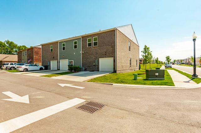 781 Coburg St, Gallatin, TN 37066