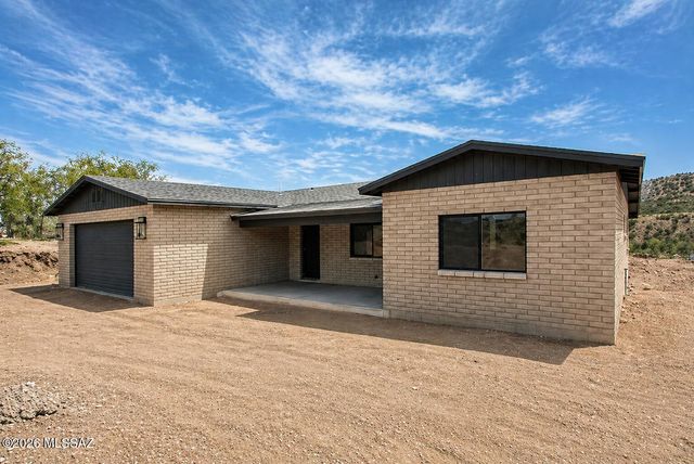 1383 Carolina Court, Rio Rico, AZ 85648