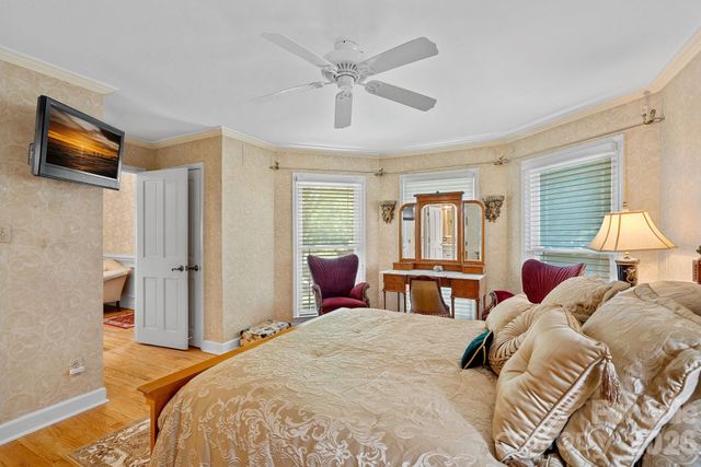 240 Canvasback Road, Mooresville, NC 28117