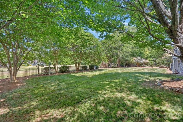 240 Canvasback Road, Mooresville, NC 28117