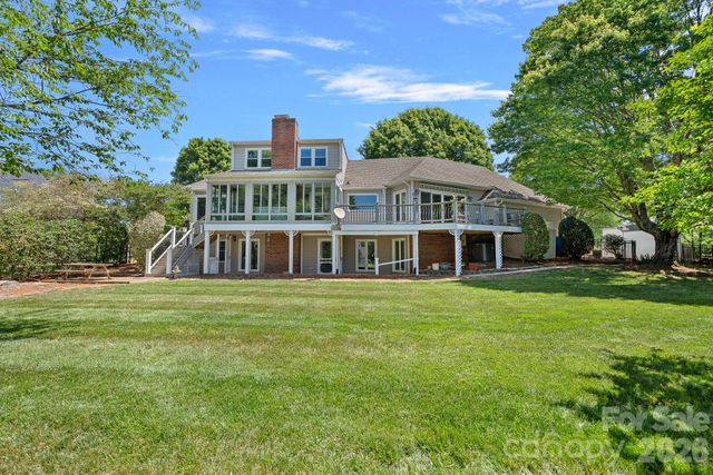 240 Canvasback Road, Mooresville, NC 28117