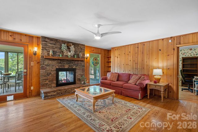 240 Canvasback Road, Mooresville, NC 28117