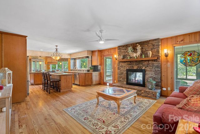 240 Canvasback Road, Mooresville, NC 28117