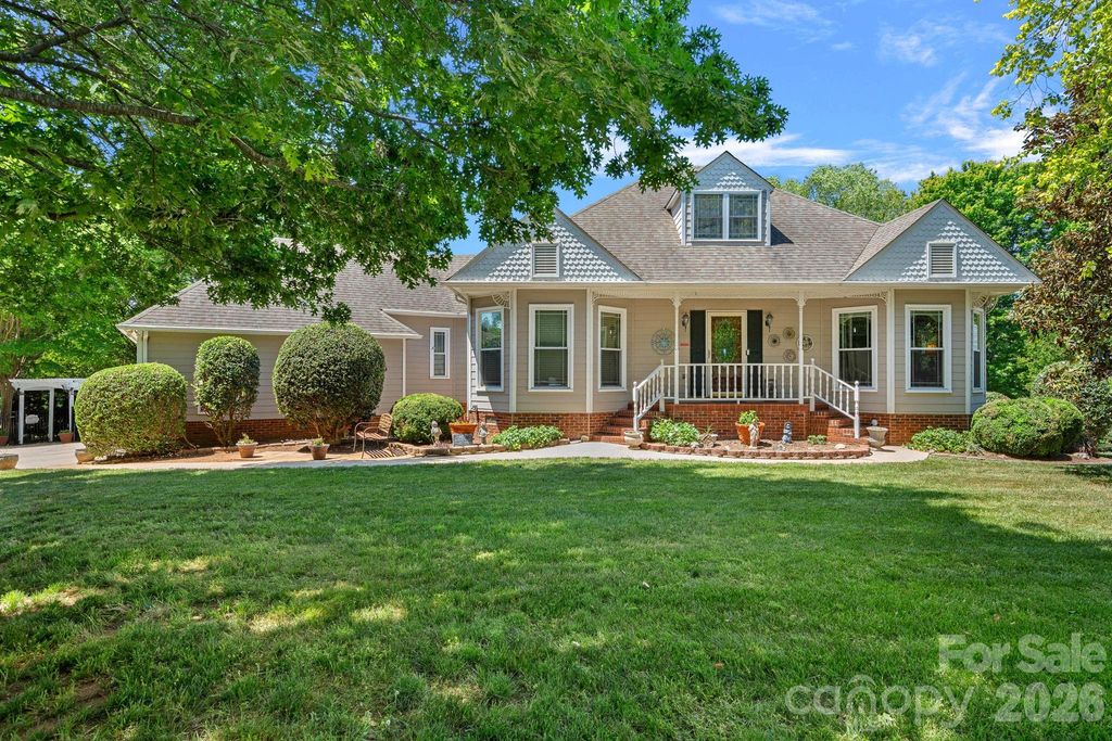 240 Canvasback Road, Mooresville, NC 28117