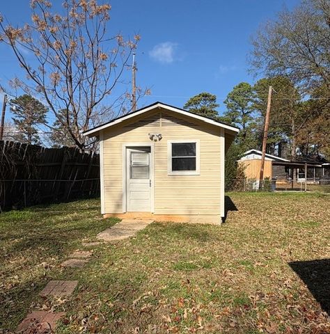 3038 Hoyte Drive, Shreveport, LA 71118