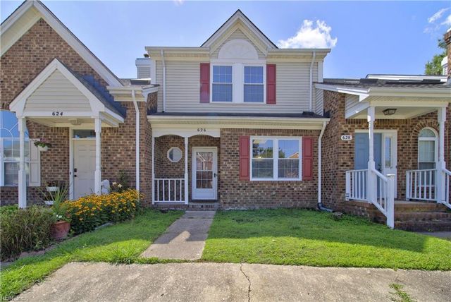 626 South Lake CIR, Chesapeake, VA 23322
