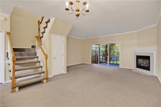 626 South Lake CIR, Chesapeake, VA 23322