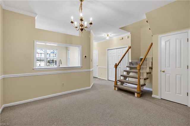 626 South Lake CIR, Chesapeake, VA 23322