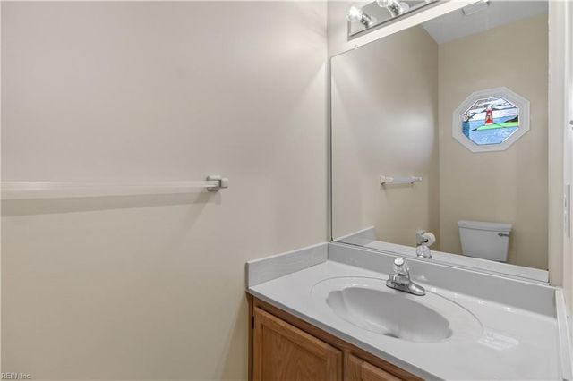 626 South Lake CIR, Chesapeake, VA 23322
