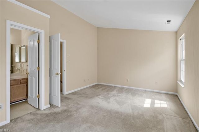 626 South Lake CIR, Chesapeake, VA 23322
