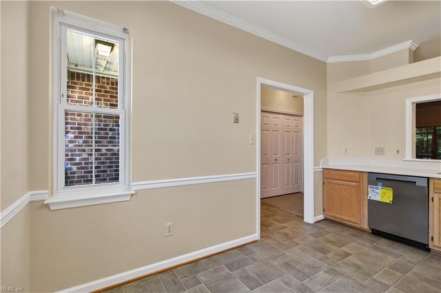 626 South Lake CIR, Chesapeake, VA 23322
