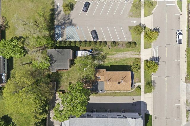 126 N Barton Street, New Buffalo, MI 49117