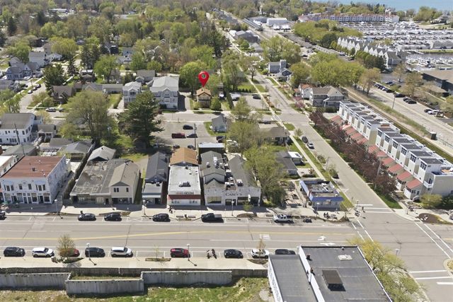 126 N Barton Street, New Buffalo, MI 49117