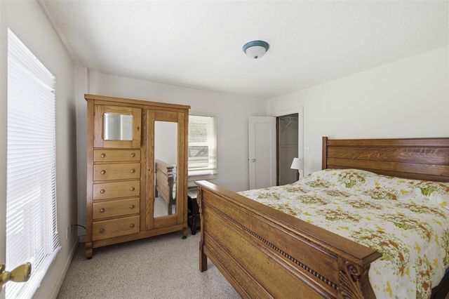 126 N Barton Street, New Buffalo, MI 49117