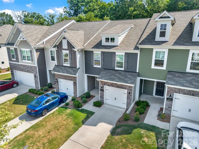 260 Abington Street, Matthews, NC 28104