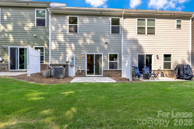 260 Abington Street, Matthews, NC 28104