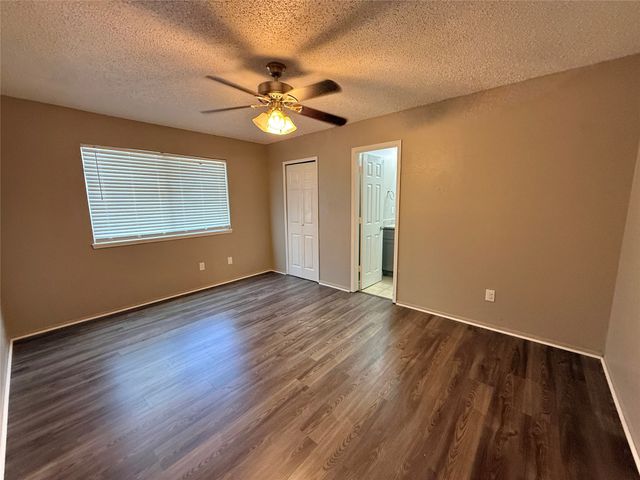 1434 Lavendale Lane, Garland, TX 75040