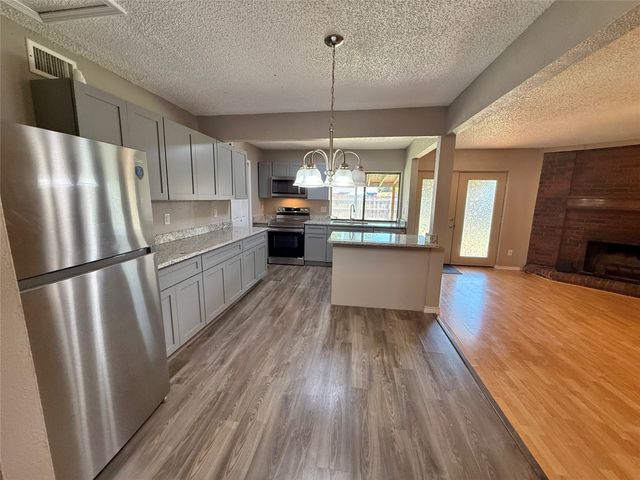 1434 Lavendale Lane, Garland, TX 75040