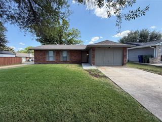 1434 Lavendale Lane, Garland, TX 75040
