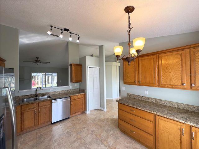 4215 RED BIRD AVENUE, St Cloud, FL 34772