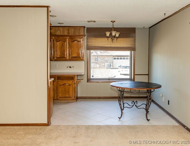 4626 Rolling Meadows Road, Bartlesville, OK 74006