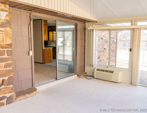 4626 Rolling Meadows Road, Bartlesville, OK 74006