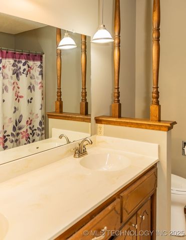 4626 Rolling Meadows Road, Bartlesville, OK 74006