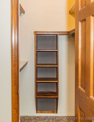 4626 Rolling Meadows Road, Bartlesville, OK 74006