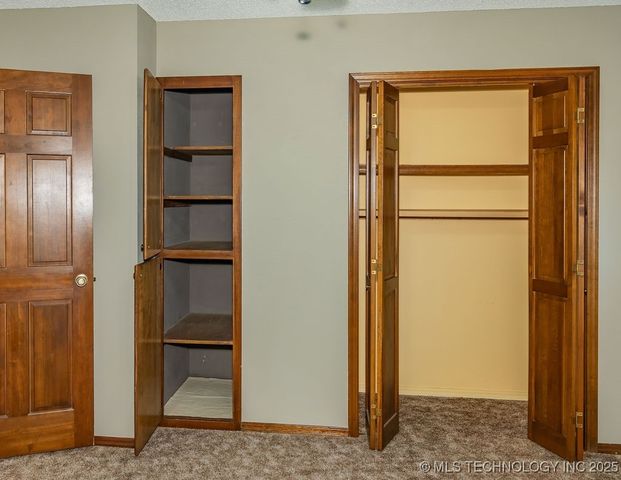 4626 Rolling Meadows Road, Bartlesville, OK 74006