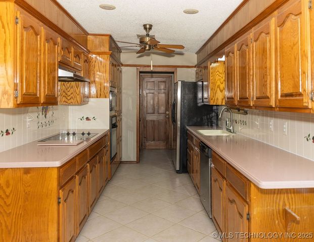 4626 Rolling Meadows Road, Bartlesville, OK 74006