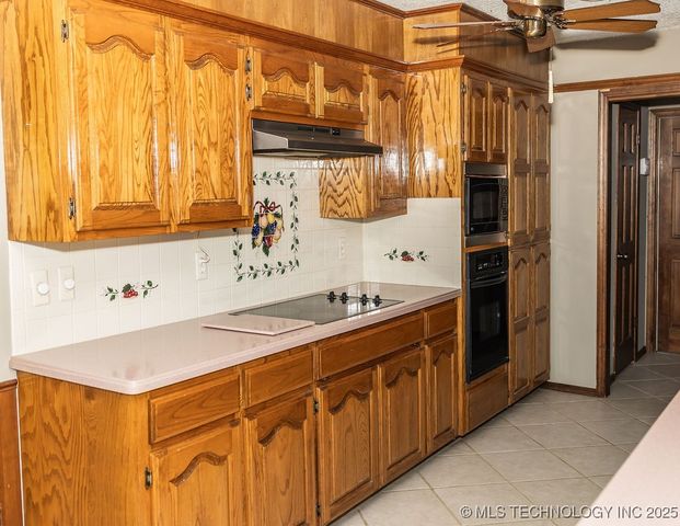 4626 Rolling Meadows Road, Bartlesville, OK 74006