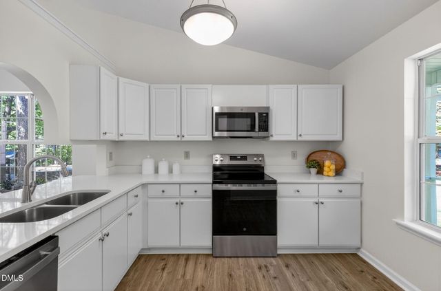 137 Bridges Lane, Youngsville, NC 27596