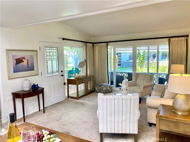 1241 Knollwood Rd, M4 46E, Seal Beach, CA 90740