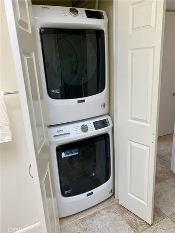 1241 Knollwood Rd, M4 46E, Seal Beach, CA 90740