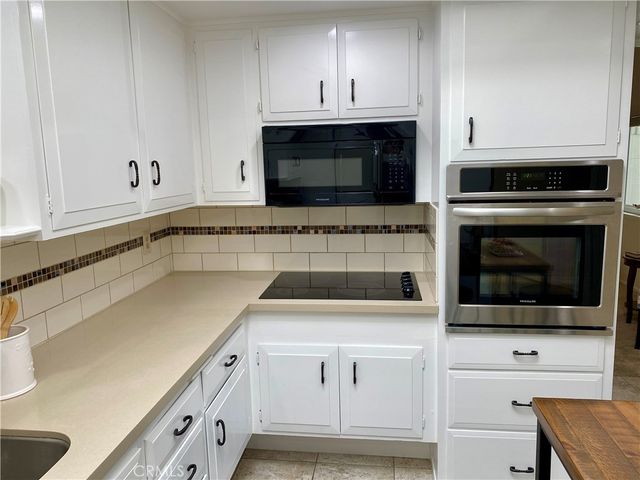 1241 Knollwood Rd, M4 46E, Seal Beach, CA 90740