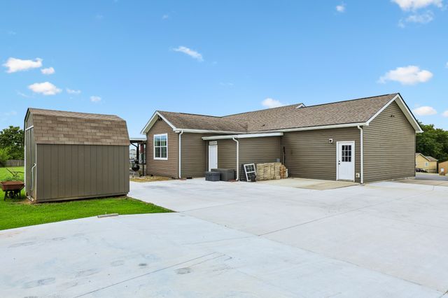 2028 Mason Ln, Spring Hill, TN 37174