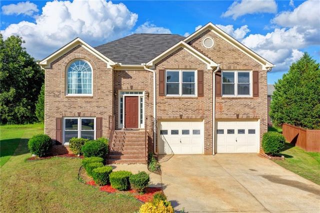 5724 Southland Walk, Stone Mountain, GA 30087