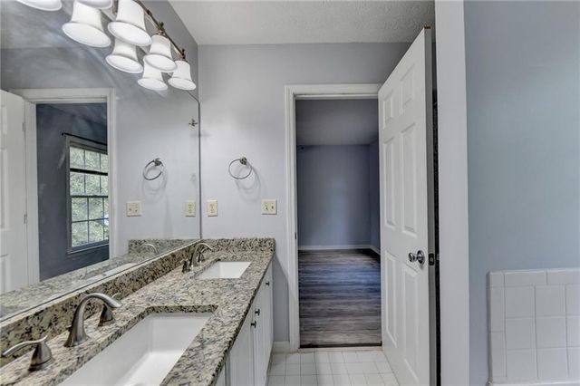 5724 Southland Walk, Stone Mountain, GA 30087