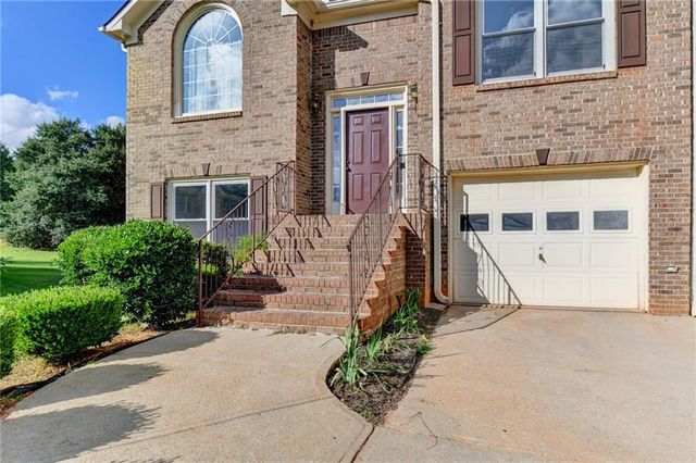 5724 Southland Walk, Stone Mountain, GA 30087
