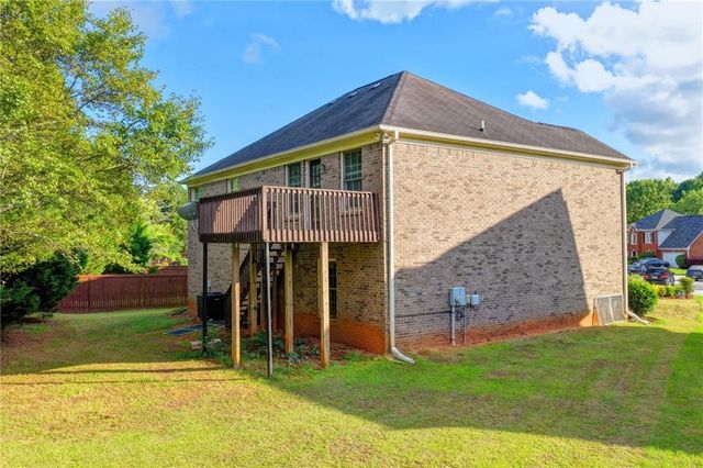 5724 Southland Walk, Stone Mountain, GA 30087