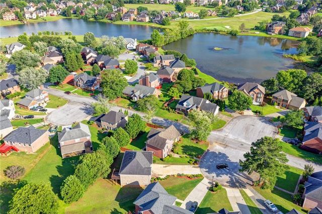 5724 Southland Walk, Stone Mountain, GA 30087