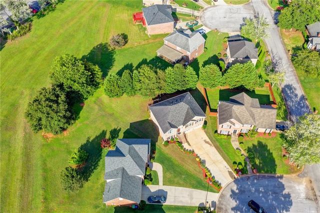 5724 Southland Walk, Stone Mountain, GA 30087