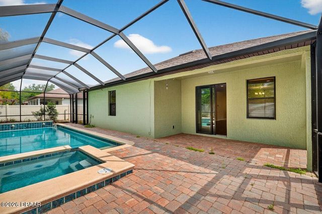 112 Tuscany Bend Street, Daytona Beach, FL 32117