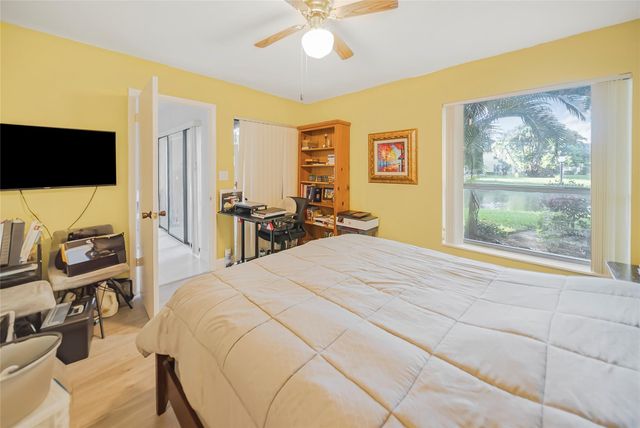 3039 Carambola Circle 3039, Pompano Beach, FL 33066