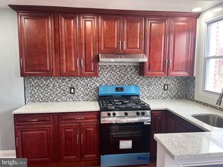 6049 FRONTENAC ST, Philadelphia, PA 19149