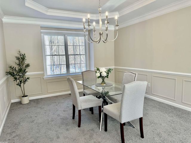 2118 Pine Bluffs Court, Highland Twp, MI 48357