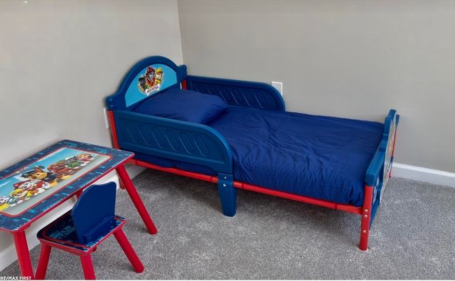 2118 Pine Bluffs Court, Highland Twp, MI 48357