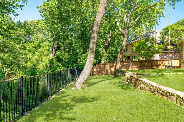 720 Ashley Place, Murphy, TX 75094