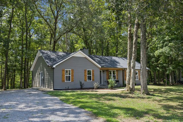 6512 Woodland Dr, Murfreesboro, TN 37130