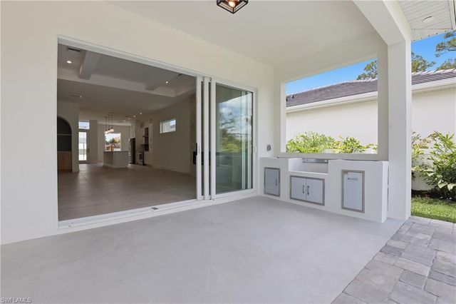 1027 Frank Whiteman BLVD, Naples, FL 34103